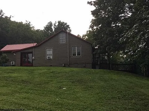 528 Jackson Mill Rd, Jane Lew, WV 26378