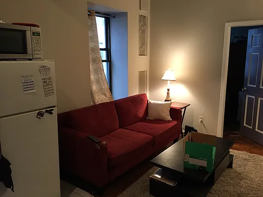 Rented by Chartwell Manhattan Realty | media 6