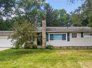 2980 Morewood Rd, Akron, OH 44333