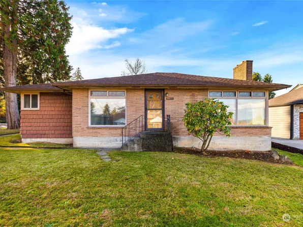 10643 20th Avenue S, Seattle, WA 98168