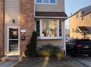 250 Brookfield Ave, Staten Island, NY
