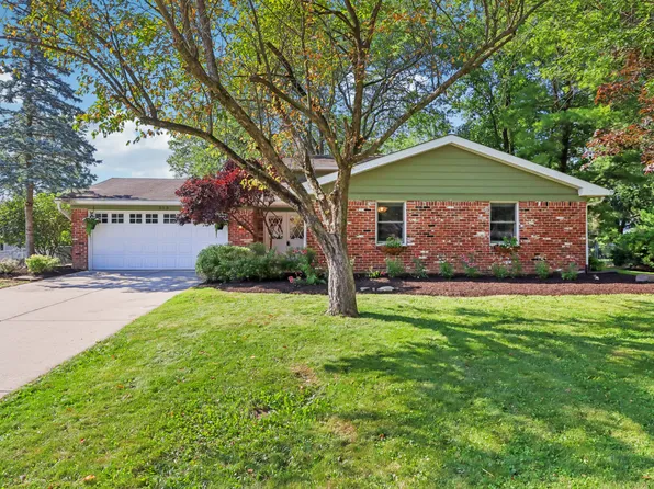 513 Concord Ln, Carmel, IN 46032