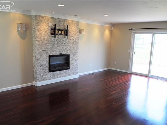 5th image of 4354 Covey Ct