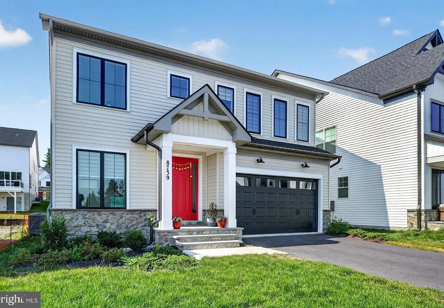 5 bed, 3.5 bath, 3272 sqft, $3,850 — Photo 1