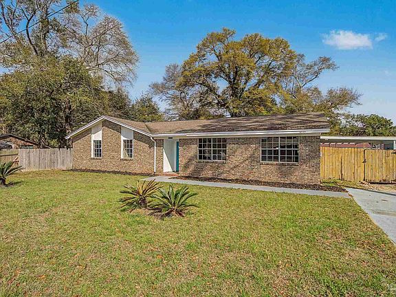 2nd image of 6535 Kennington Cir