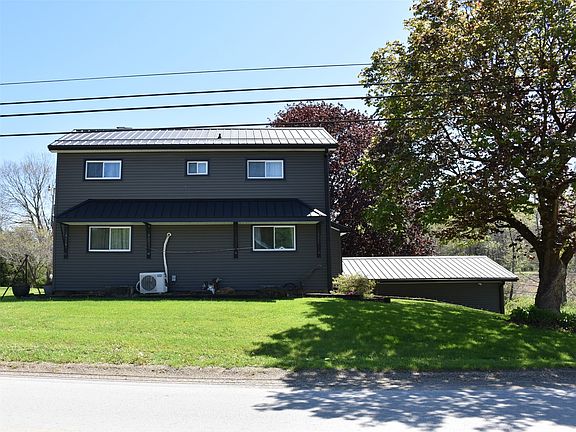 4th image of 1334 Cochranton Rd