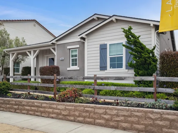 613 Santa Lucia Way, Marina, CA 93933