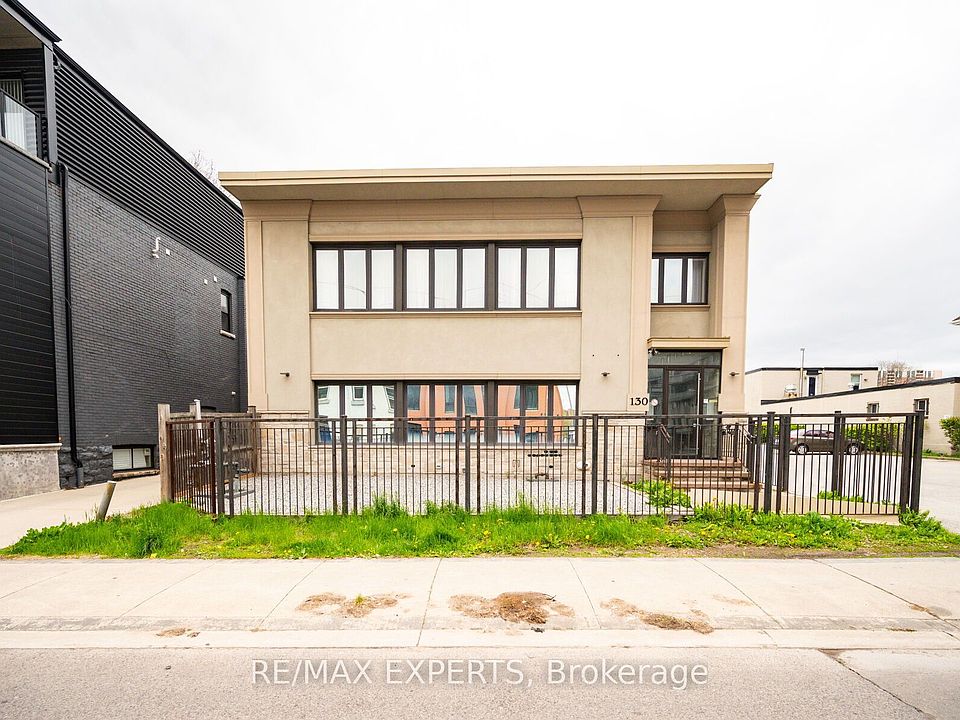 1st image of 130 Wellington St N #203