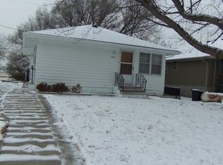 1035 SW 2nd St, Lincoln, NE 68508