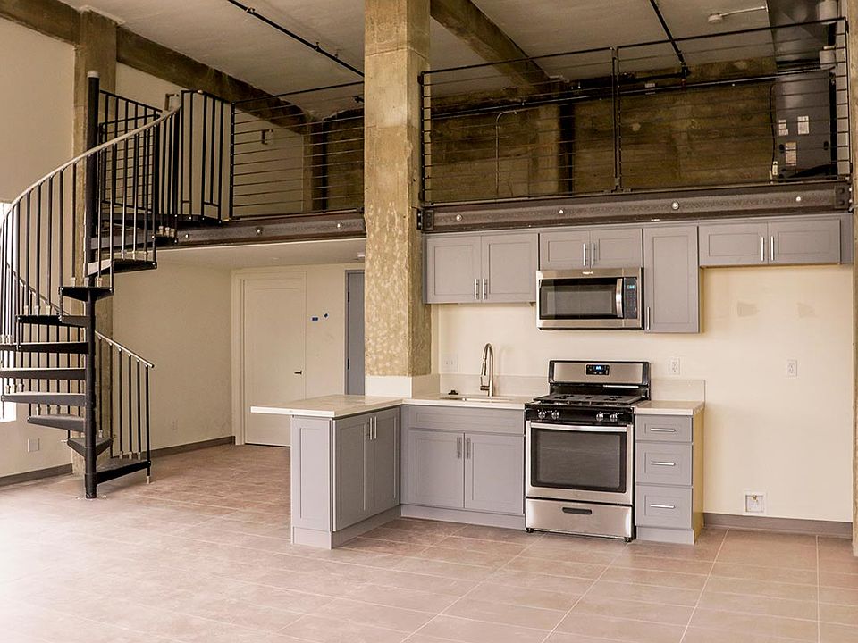 1st image of 281 S Thomas St #506