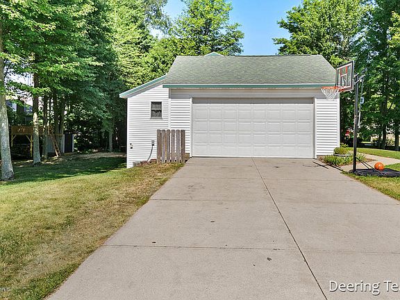 4th image of 7128 Pine Valley Dr