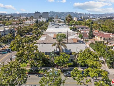 272 S Doheny Dr, Beverly Hills, CA, 90211