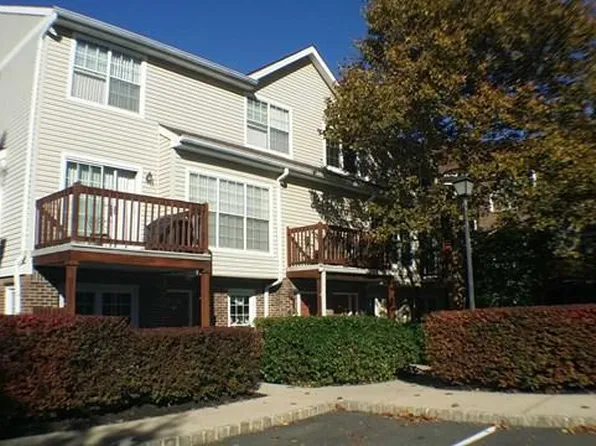476 Lee Ct #4207, Fort Lee, NJ 07024