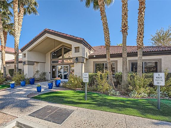 2nd image of 3574 Desert Cliff St Unit 204