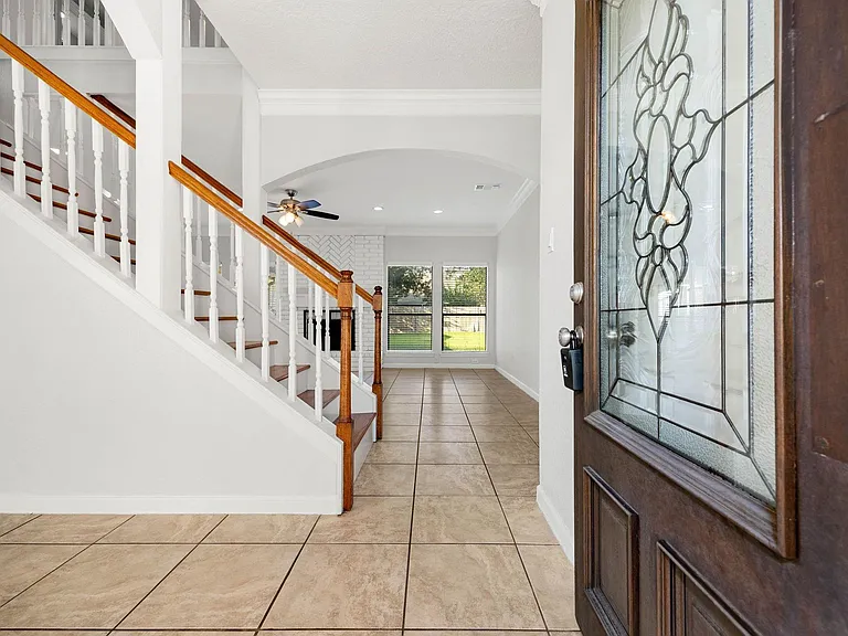 15526 Cabildo Dr — Photo 44