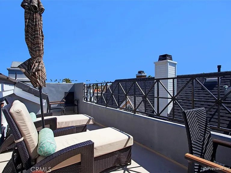441 Carnation Ave — Photo 23
