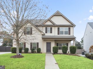 203 Creek View Ln, Acworth, GA 30102