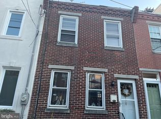 2240 Carpenter St, Philadelphia, PA 19146