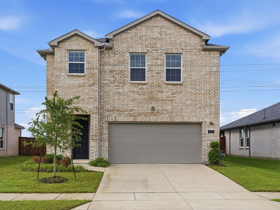 1st image of 612 Rain Barrel Pl