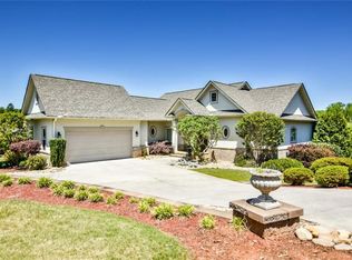 613 Dye Dr, Seneca, SC 29678