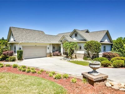 613 Dye Dr, Seneca, SC, 29678