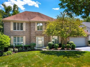 430 Quail Dr, Naperville, IL 60565