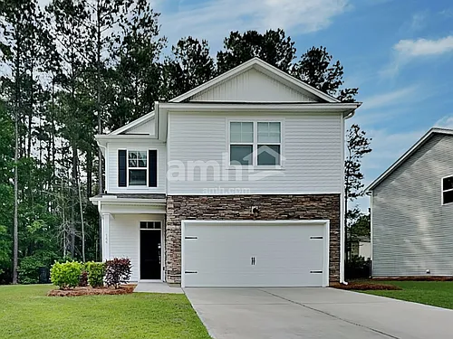 146 Blackstone Dr Photo 1