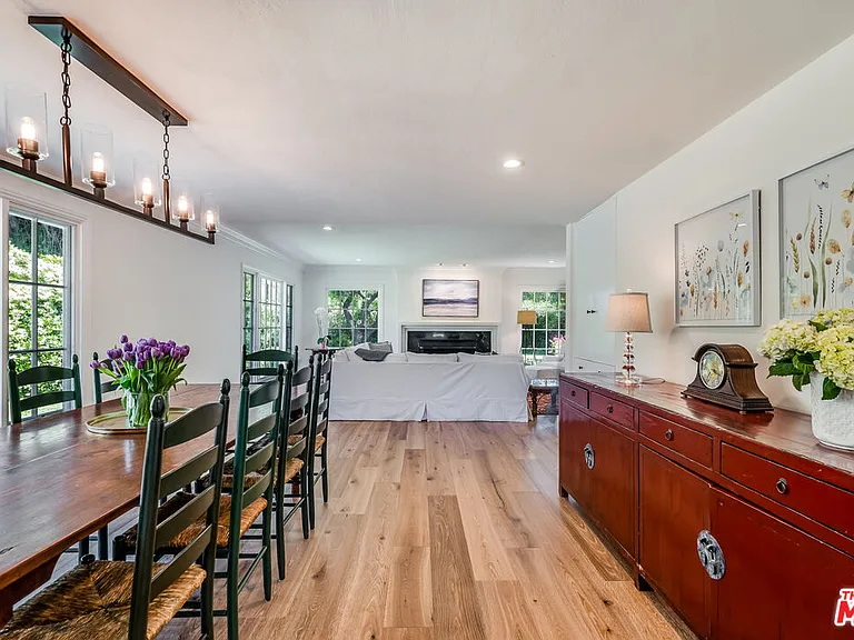 28925 Cliffside Dr — Photo 23