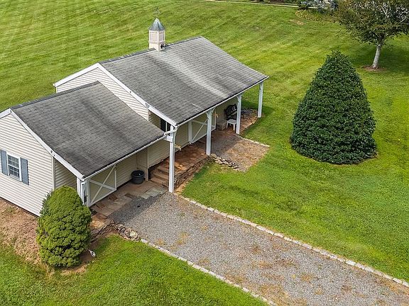 5th image of 219 Sandy Ridge Mount Airy Rd