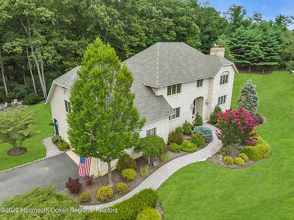 2nd image of 2510 Jean Marie Court