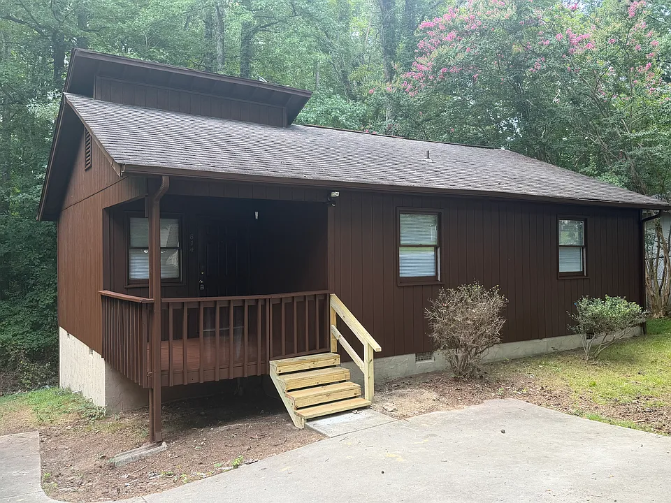 814 South Rd