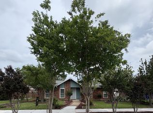 1918 Lamont Dr, Garland, TX 75040