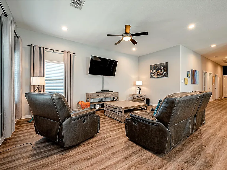 108 Bay Oaks Dr — Photo 14