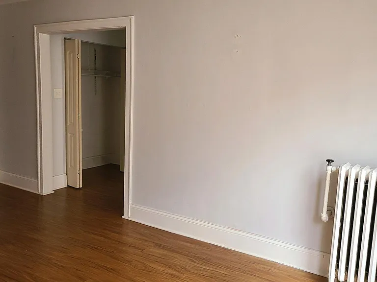 Commonwealth Apartments — Photo 28