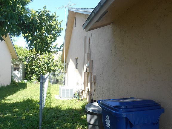 2nd image of 4941 NW 92nd Ave