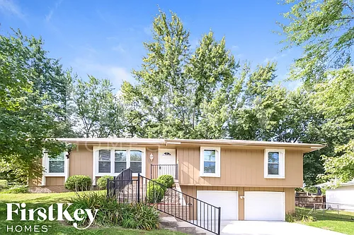 9805 N Cove View Ct Photo 1