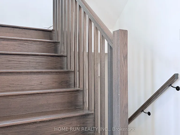 535 Honeylocust Ave — Photo 12