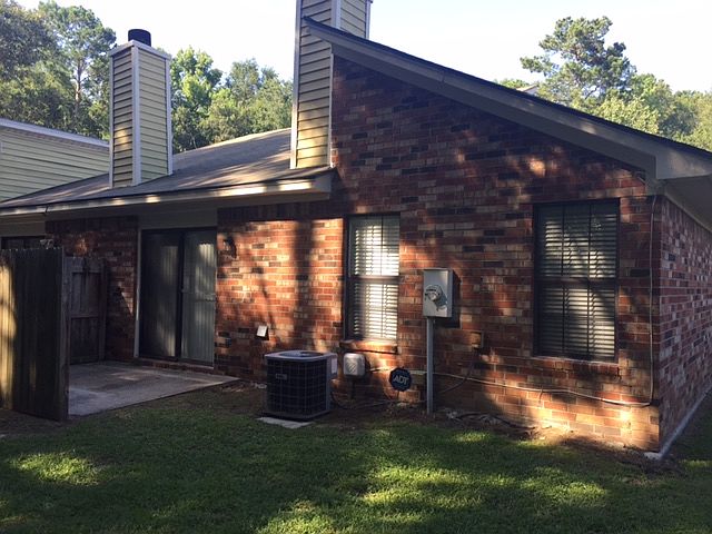 2nd image of 817 Temple Rd #A