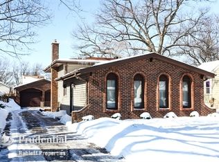 334 S Harvard Ave, Villa Park, IL