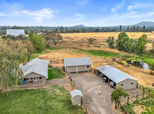 14145 Agate Rd, Eagle Pt, OR 97524