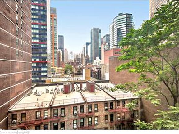 4th image of 240 E 55th St APT 6C