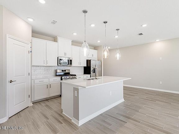 3rd image of 240 CHERRY ELM Drive