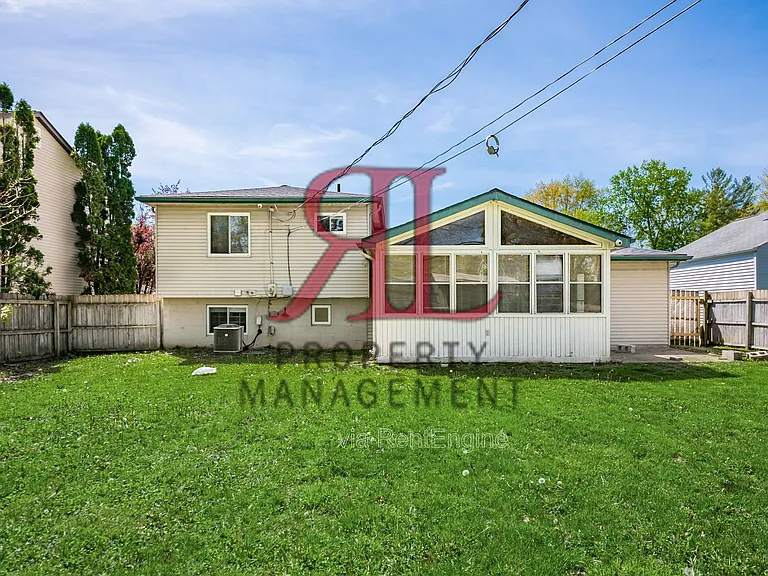 4922 Dunlap Rd — Photo 29