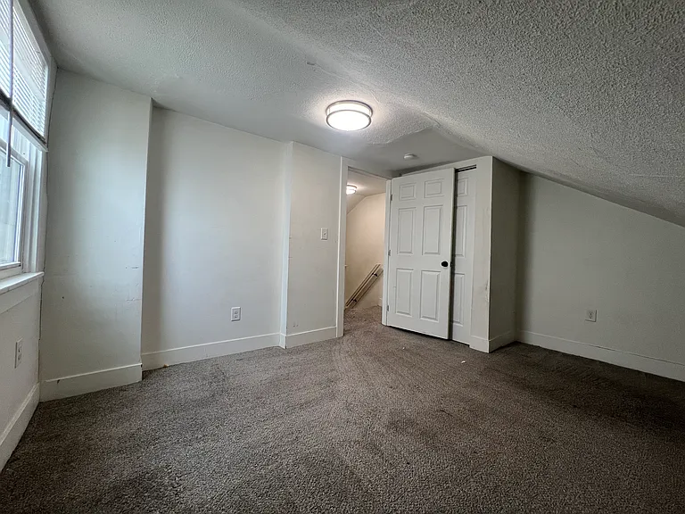 620 Poplar St #1 — Photo 12