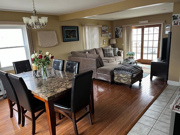2nd image of 31 Poppy Ln