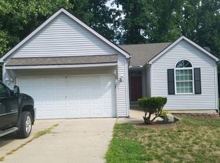 2713 Laurel Oak Dr, Howell, MI 48855