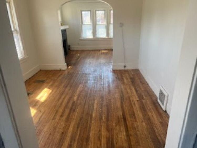 1st image of 4810 Chalmers St #1