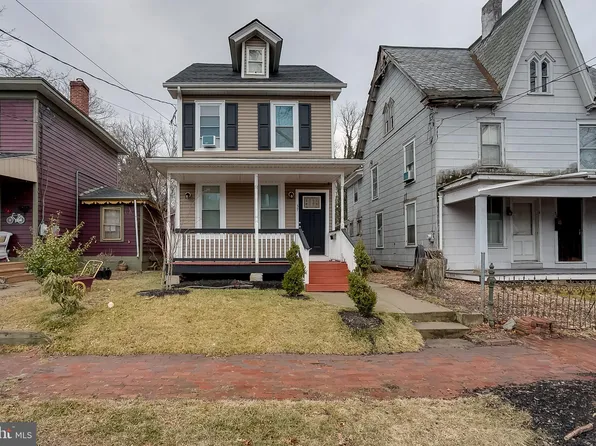 37 Mount Holly Ave, Mount Holly, NJ 08060