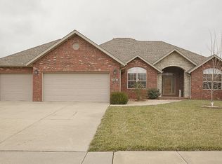 3783 N Bridgewood Ave, Springfield, MO 65803