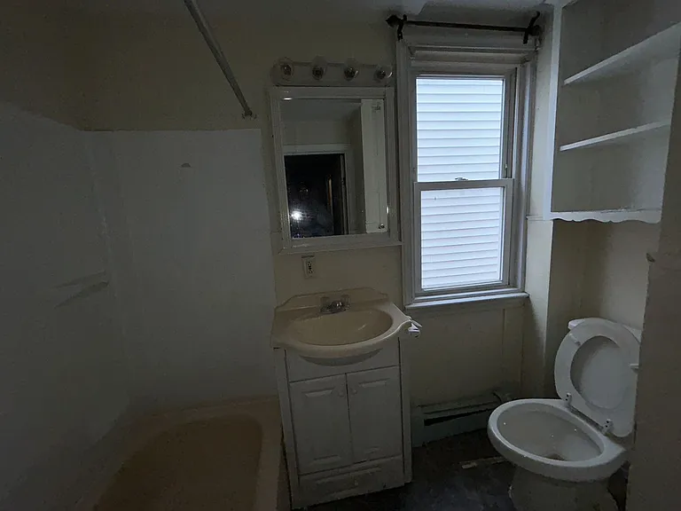 27 Passaic St — Photo 16